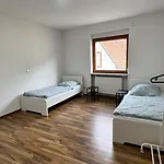 Neuhofen Apartments Apartment