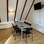 Neuhofen Apartments *