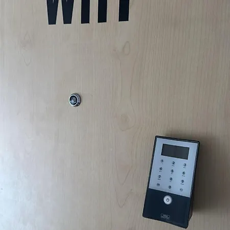 Neuhofen Apartments Apartment