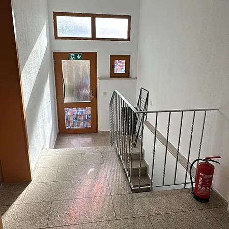 Daire Neuhofen Apartments