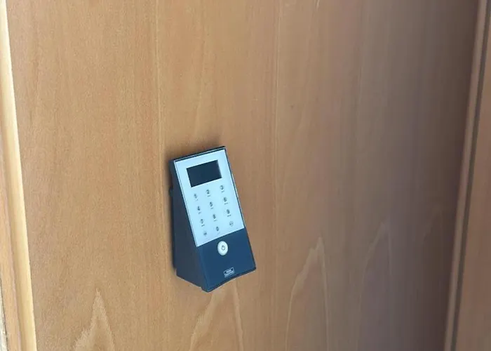 Neuhofen Apartments Apartamento